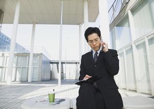 多くの会社の存続に手助けを実施